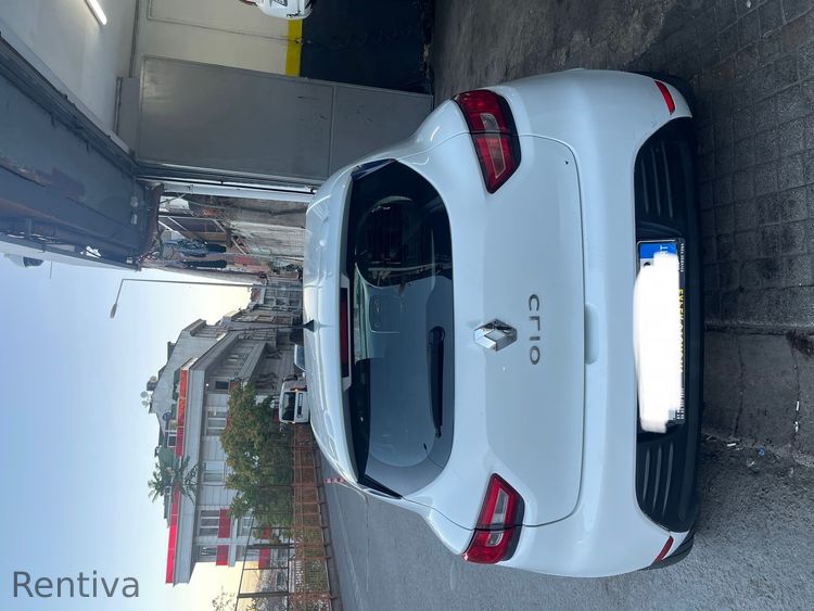 RENAULT Clio 2023