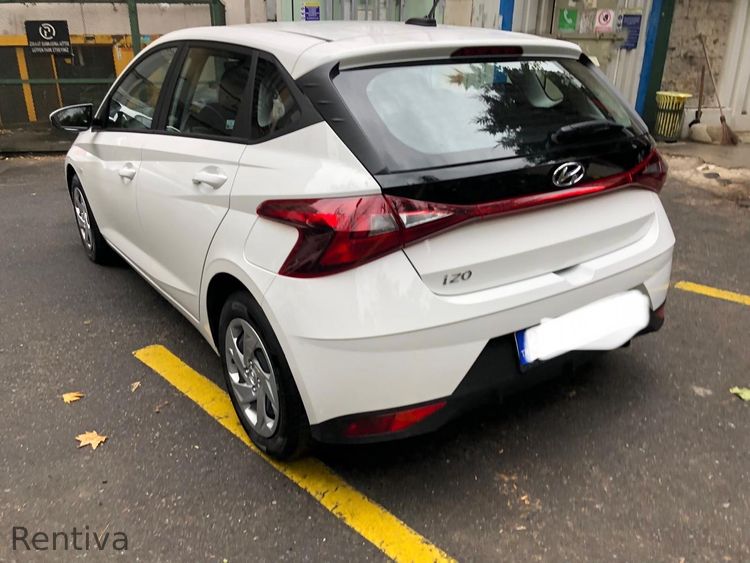 HYUNDAI i20 2022