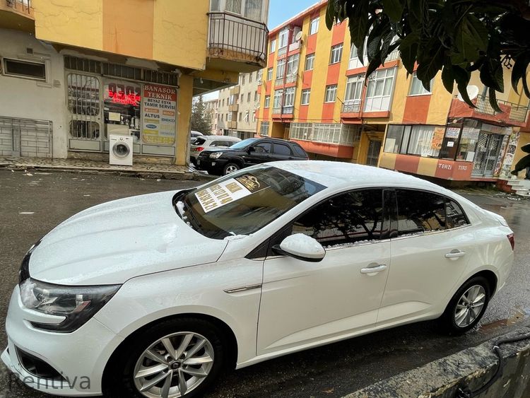 RENAULT Megane 2018