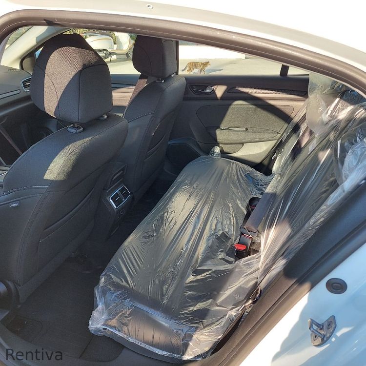 RENAULT Megane 2025