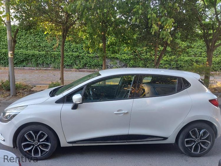 RENAULT Clio 2017