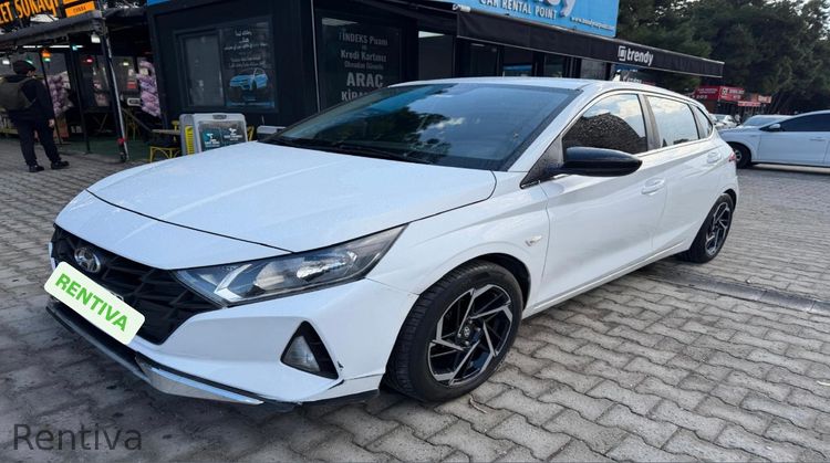 HYUNDAI i20 2022