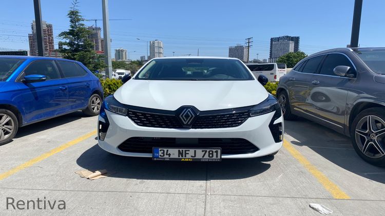 RENAULT Clio 2025
