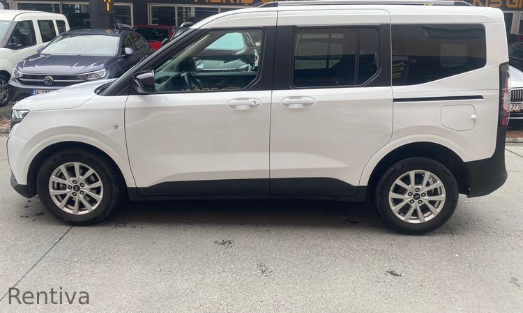 FORD Tourneo Courier 2024